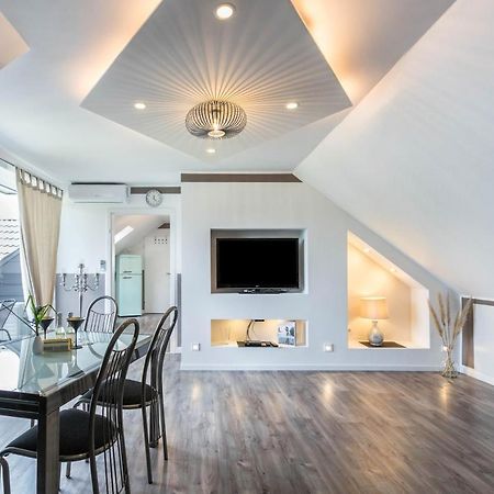 Uhse Wohlfuehloase Apartment ไฮเดอ ภายนอก รูปภาพ