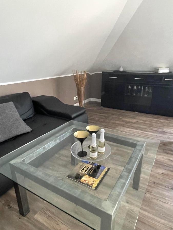 Uhse Wohlfuehloase Apartment ไฮเดอ ภายนอก รูปภาพ