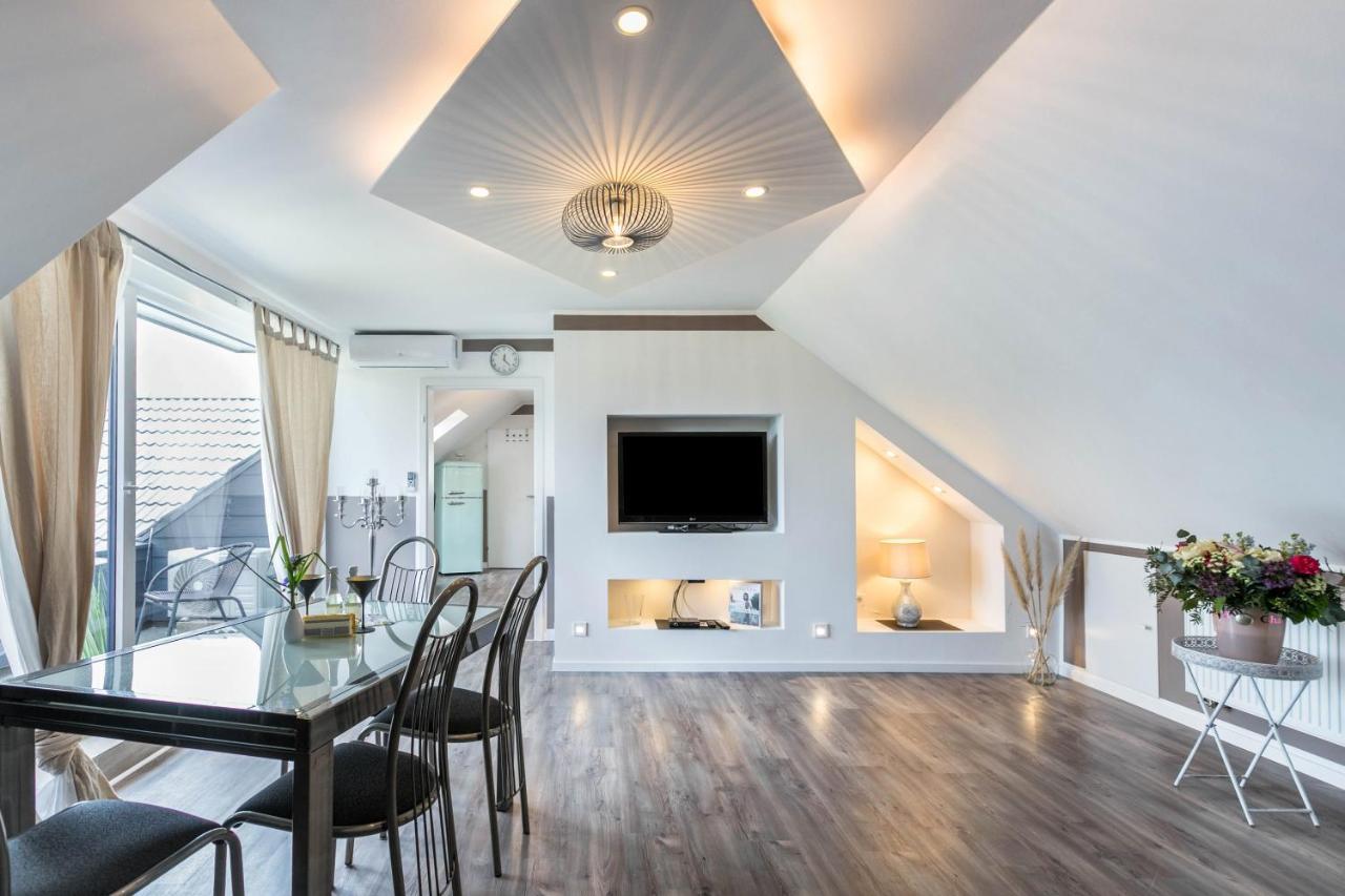 Uhse Wohlfuehloase Apartment ไฮเดอ ภายนอก รูปภาพ
