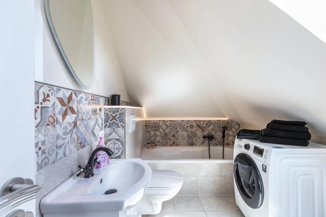 Uhse Wohlfuehloase Apartment ไฮเดอ ภายนอก รูปภาพ